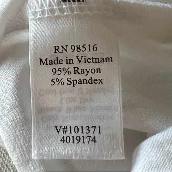 Coldwater Creek Size 16 🆕 white feather edge sleeveless tank top - Picture 6 of 7